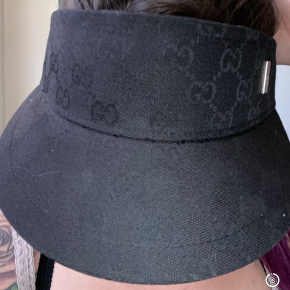 Gucci visor - Picture 2 of 3